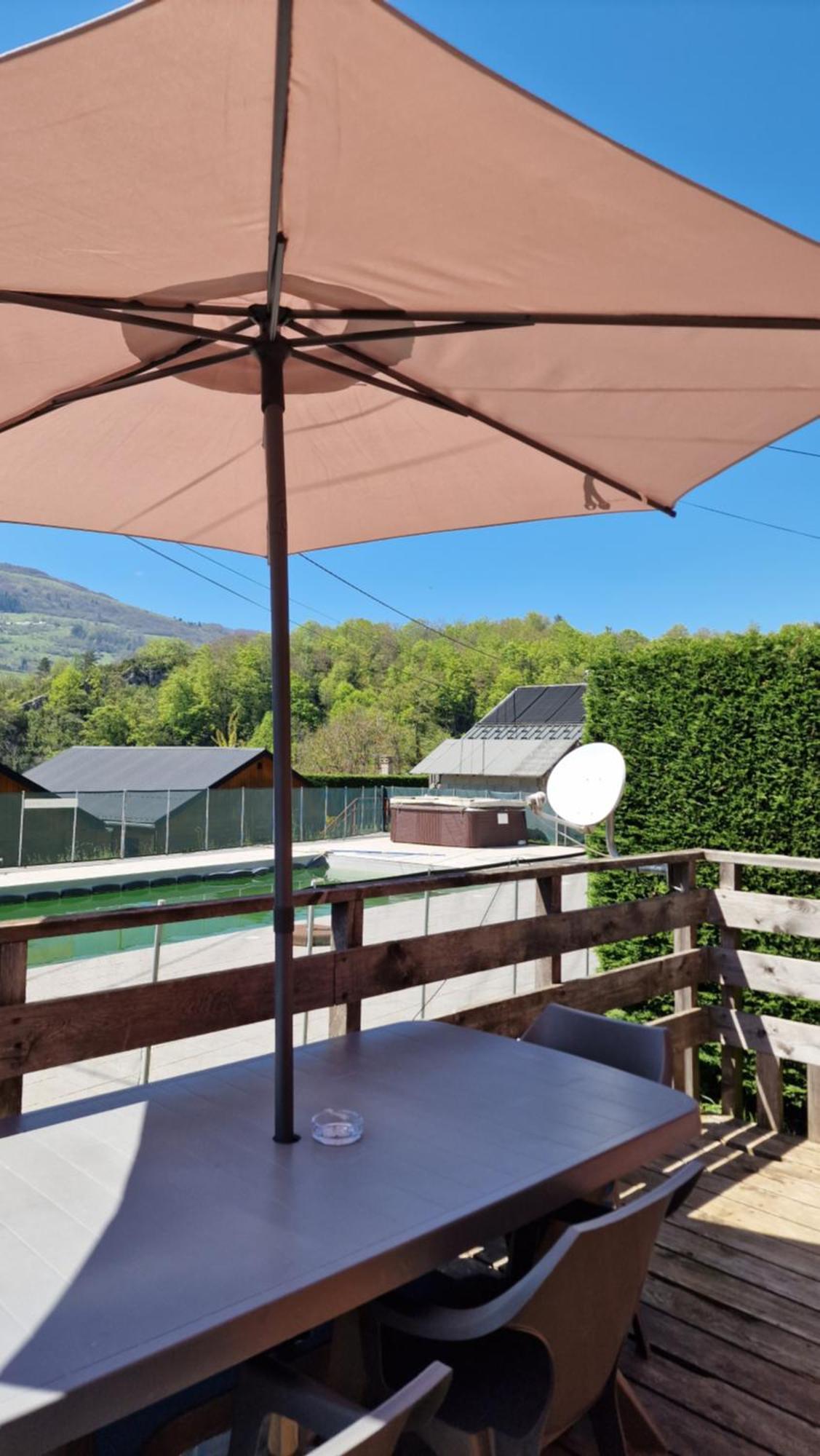 Chalet Bord De Lac Avec Piscine N2E Laffrey Экстерьер фото